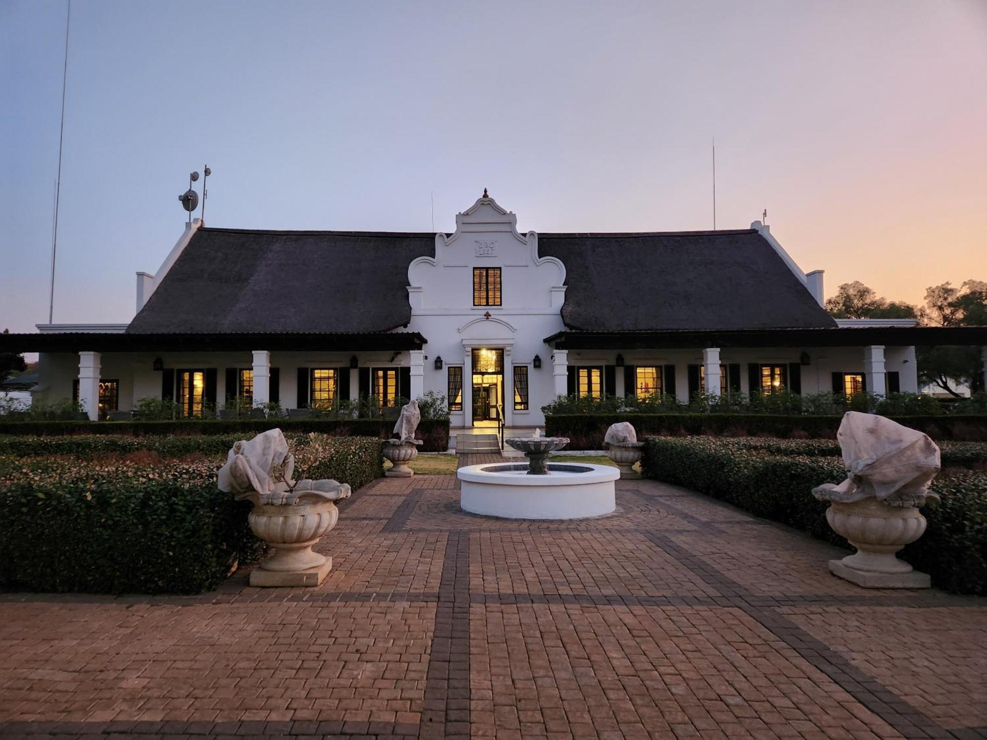 Kievits Kroon Gauteng Wine Estate Pretoria-Noord Exteriör bild